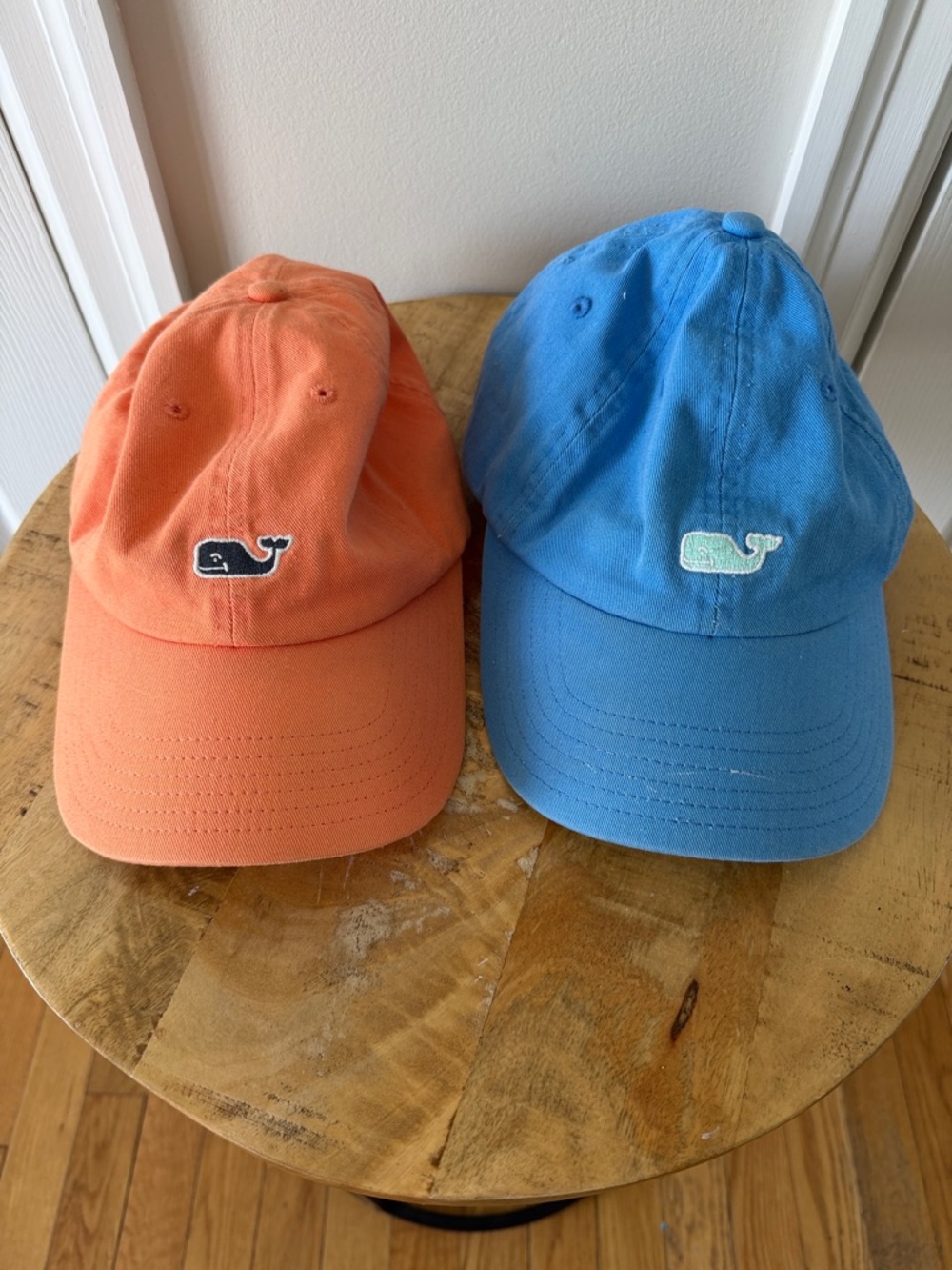Vineyard Vines Womens’ Orange and Blue Whale Baseball Caps